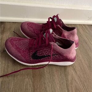 Women’s Nike free size 6.5